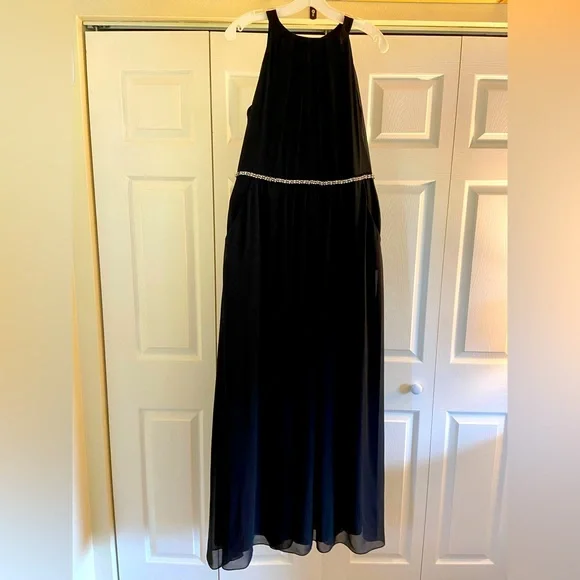 Snly Dresses | Slny Formal Gown Size 12 | Color: Black/Silver | Size: 12 | Pm-40365106's Closet Snly Dresses | Slny Formal Gown Size 12 | Color: Black/Silver | Size: 12 | Pm-40365106's Closet